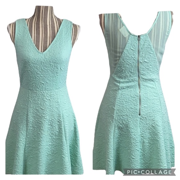 Urban Outfitters Pins & Needles dress M lace mesh accents zipper back - Picture 2 of 8